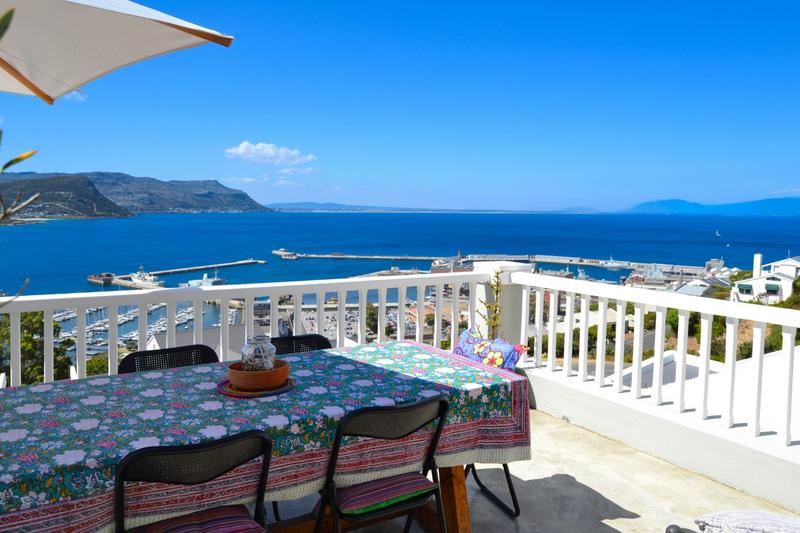 4 Bedroom Property for Sale in Simons Kloof Western Cape